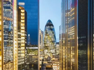 UK's Largest Pension Fund Boosts VC Investment with £1 Billion Target