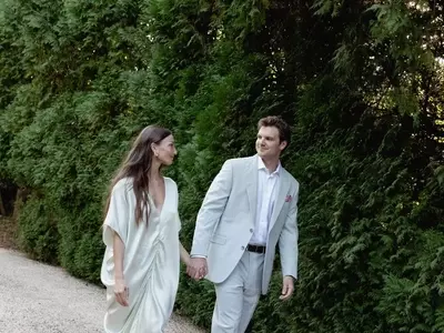 A Hamptons Wedding Infused with Old-World Charm and Playful Pink Hues