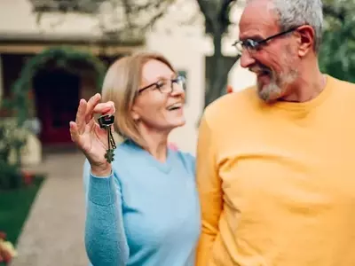 Renting vs. Buying: Financial Advice for Retirement