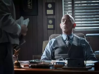 Uninspired Depiction of Irish Mob in 'The Westies' TV Series