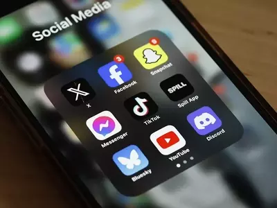 UK Government Considers Social Media Curfew for Older Teens, Following Ban for Under-16s