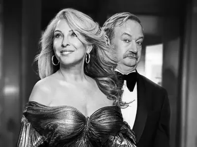 New Cast Members Join Gender-Swapped 'Present Laughter' Production