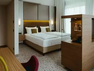 Preferred Shares of Hotel REITs Offer Superior Value