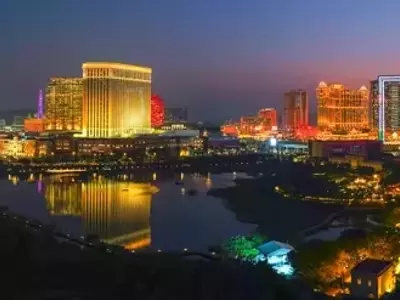 Wynn Resorts Faces Headwinds from Macau's Slowing Market and Heightened Competition