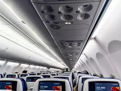 Alaska Air Group: Navigating Turbulence, Poised for Ascent