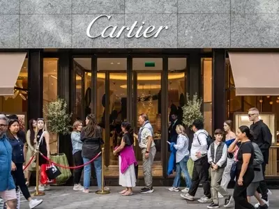 Richemont: Strong Jewelry Performance, But Valuation Raises Concerns