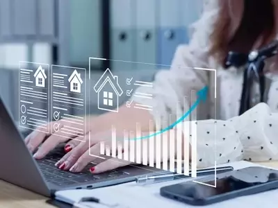 Service Properties Trust: Assessing the Turnaround Potential of a Dual-Business REIT