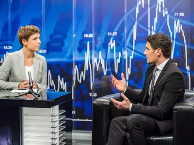 The Silver Market Crash of 1980: Unraveling the Hunt Brothers' Scheme