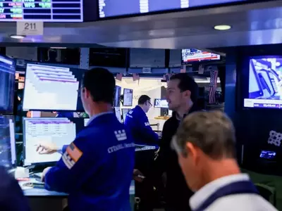 Global Markets Face Downturn as Chip Sector Woes and Geopolitical Tensions Weigh Heavily