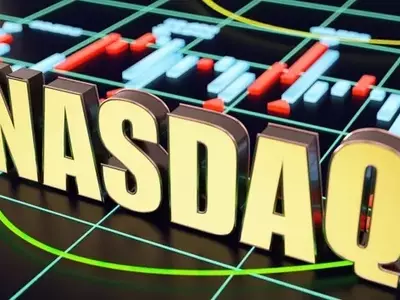 Nasdaq 100 Faces Potential Correction as Tech Stocks Stumble