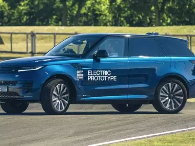 2028 Land Rover Range Rover Sport Electric Preview