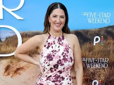 D'Arcy Carden's Unexpected Zoom Moment with Comedy Icons