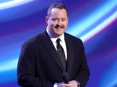 Shane Gillis Achieves Historic Comedy Record with Unprecedented Ticket Sales