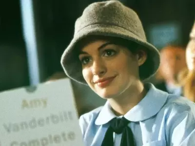 Anne Hathaway Reveals 'Princess Diaries 3' Script Revamp and Promising Progress