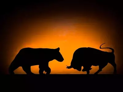 Navigating Market Volatility: A Long-Term Investor's Guide to Stock Market Downturns