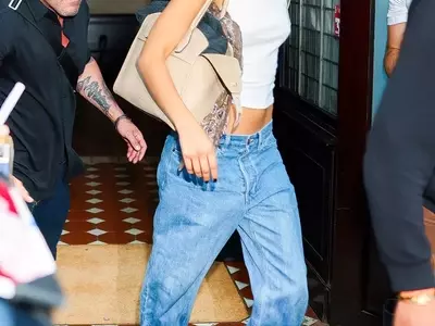 The Resurgence of Low-Rise Jeans: A Modern Style Guide