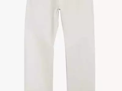 The Ultimate Guide to Men's White Jeans: Style, Fit, and Brands