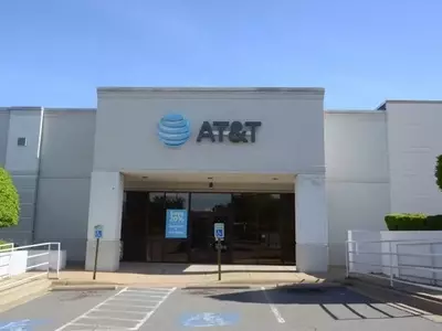 AT&T's Financial Strength Amidst Market Shifts