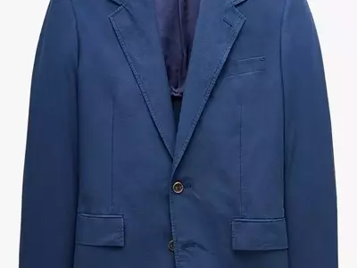 Unbeatable Deals: Discover Premium Suits on Sale for Every Occasion