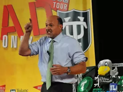 Jim Cramer's Accidental High Yielders: A Strategic Approach to Dividend Investing Amidst Market Volatility