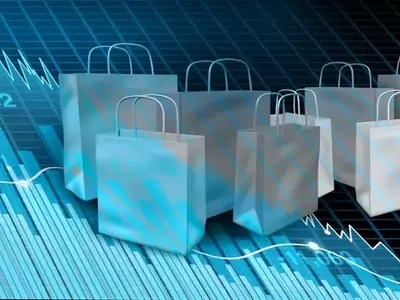 Consumer Confidence Declines Unexpectedly in July