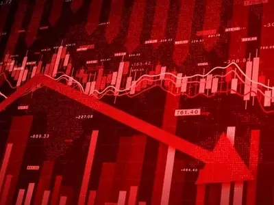 Blue Owl Capital Downgraded Due to Dividend Coverage Concerns