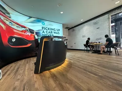 Carvana's Stock Dips Despite Record Quarter Amidst Disappointing Future Projections