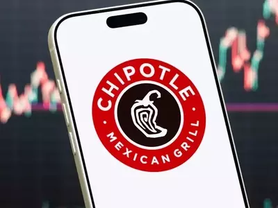 Chipotle Exceeds Q2 Expectations, Boosts Full-Year Sales Outlook