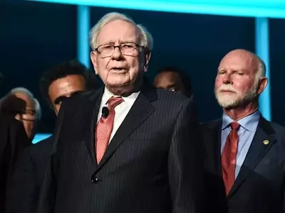 Warren Buffett's Enduring Investment Strategy: The Power of Index Funds