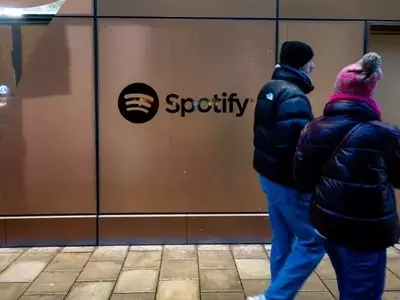 Spotify's Strategic Crossroads: Navigating AI, Licensing, and Valuation