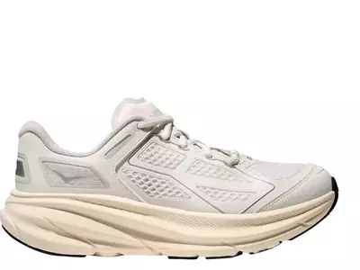 Final Opportunity to Score Big Savings at the Nordstrom Anniversary Sale on Must-Have Footwear