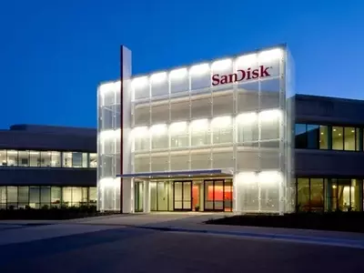 SanDisk's Soaring Trajectory: Price Target Boosted Amidst Strong NAND Demand