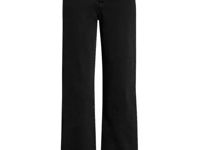 Discover Unbeatable Deals on Denim During Nordstrom's Anniversary Sale