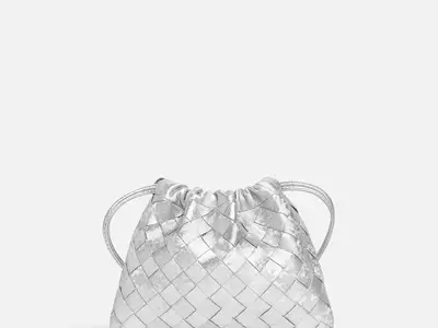 The Rise of Metallic Handbags: From Evening Glamour to Everyday Chic