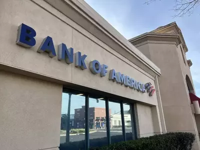 Understanding Bank Financial Statements: Revenue and Regulatory Overview