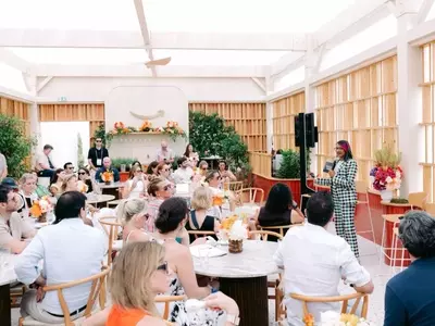Redefining Luxury Engagement: Streaming's Ascendance in Affluent Consumer Marketing