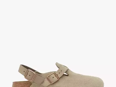 Elevate Your Style: A Guide to Fashionably Wearing Birkenstocks