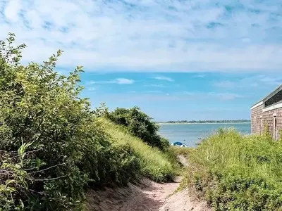 East Coast Labor Day Escapes: Your Guide to Last-Minute Weekend Getaways