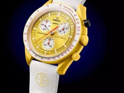 Swatch and Omega Unveil Limited Edition "Solar Eclipse" MoonSwatch in Spain