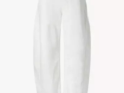 Mastering All-White Outfits: Six Fashion-Forward Approaches for Any Season