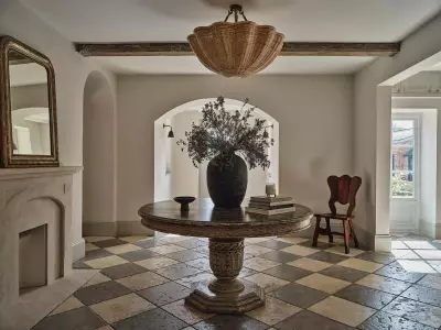 The Resurgence of 'Dumb Homes': A Tech-Free Approach to Interior Design