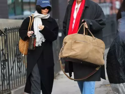 Airport Style Evolution: Harry Styles and Zoë Kravitz Redefine Travel Fashion