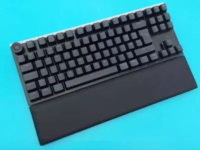 Be Quiet! Light Mount TKL: A Quiet Contender in Gaming Keyboards