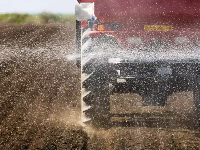 España y la UE Refuerzan el Sector Agrícola con Ayudas y Nuevas Estrategias para Fertilizantes